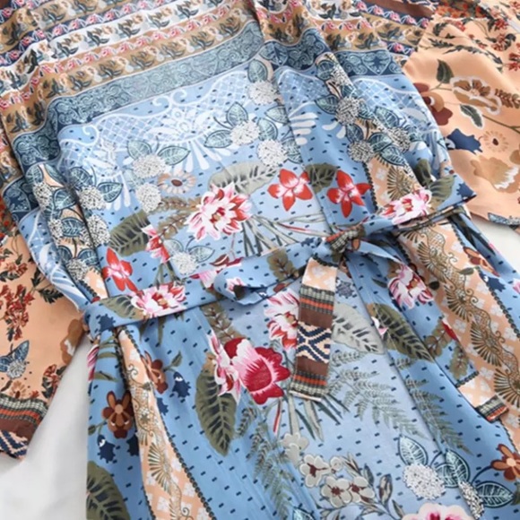 SOLD OUT Boho Floral Muti Color Kimono Robe - Picture 4 of 8